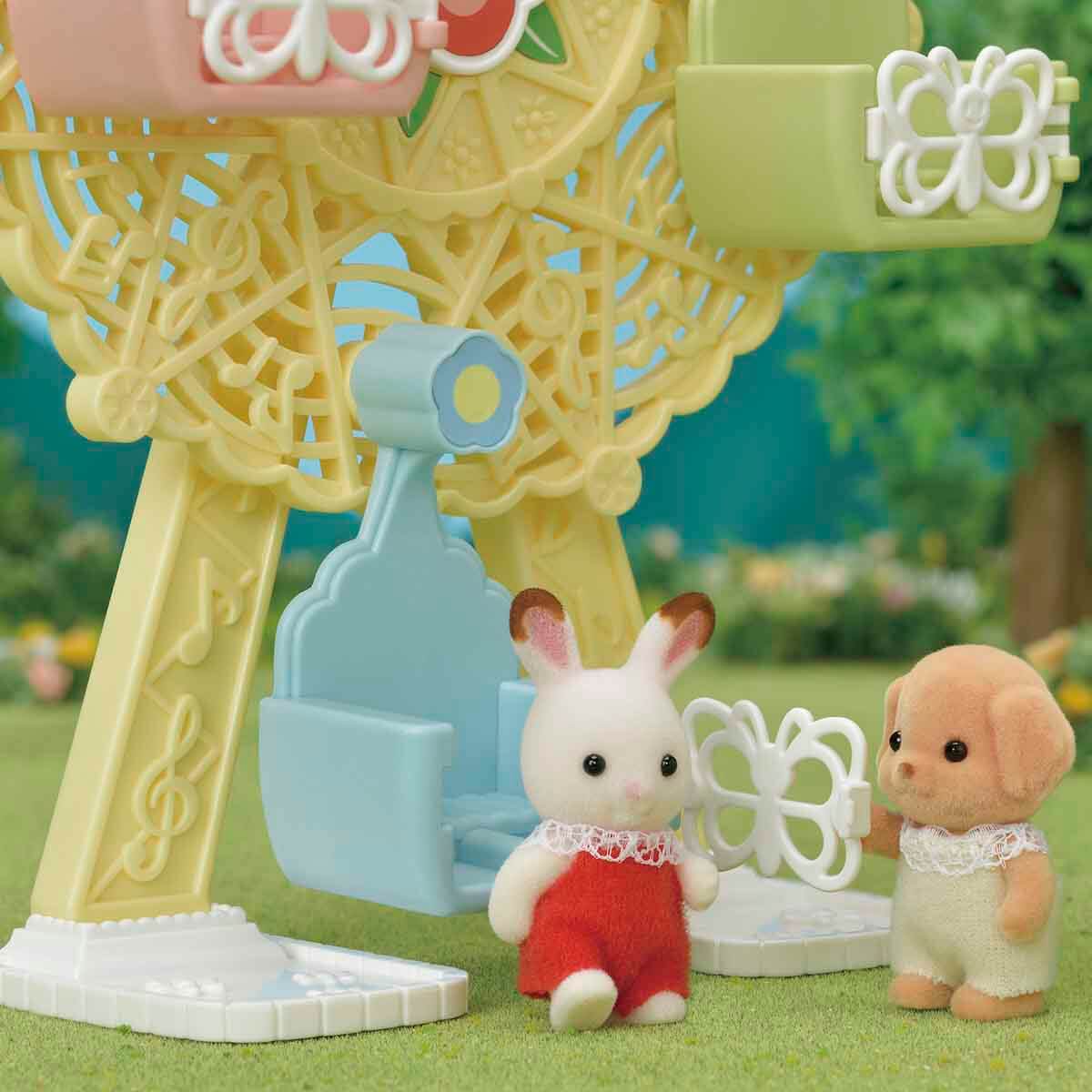 undefined - a245f_Sylvanian_Families_Donme_Dolap_Oyun_Seti.jpg