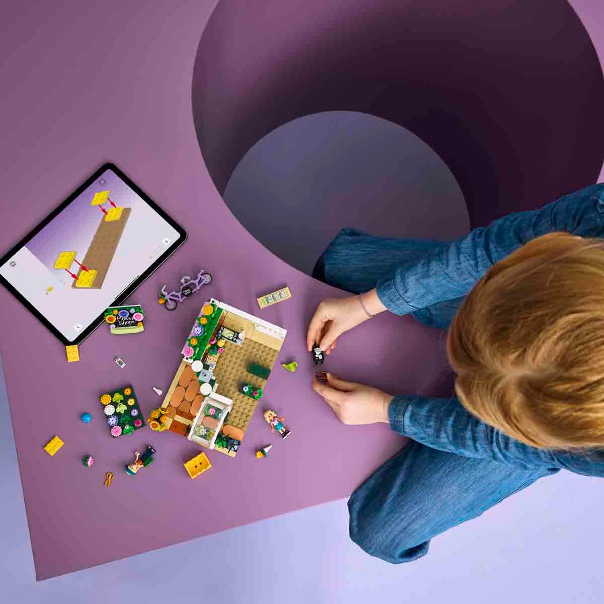 undefined - a2648_LEGO_Friends_Yaratici_Cicek_Dukkani___2_Mini_bebek.jpg