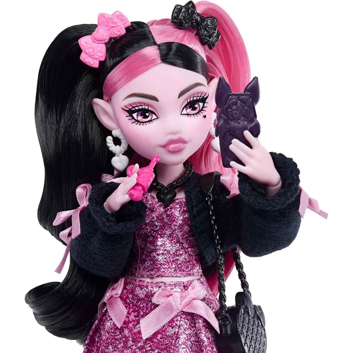 undefined - a2f0d_Monster_High_Ana_Karakter_Bebekler_HPD53.jpg