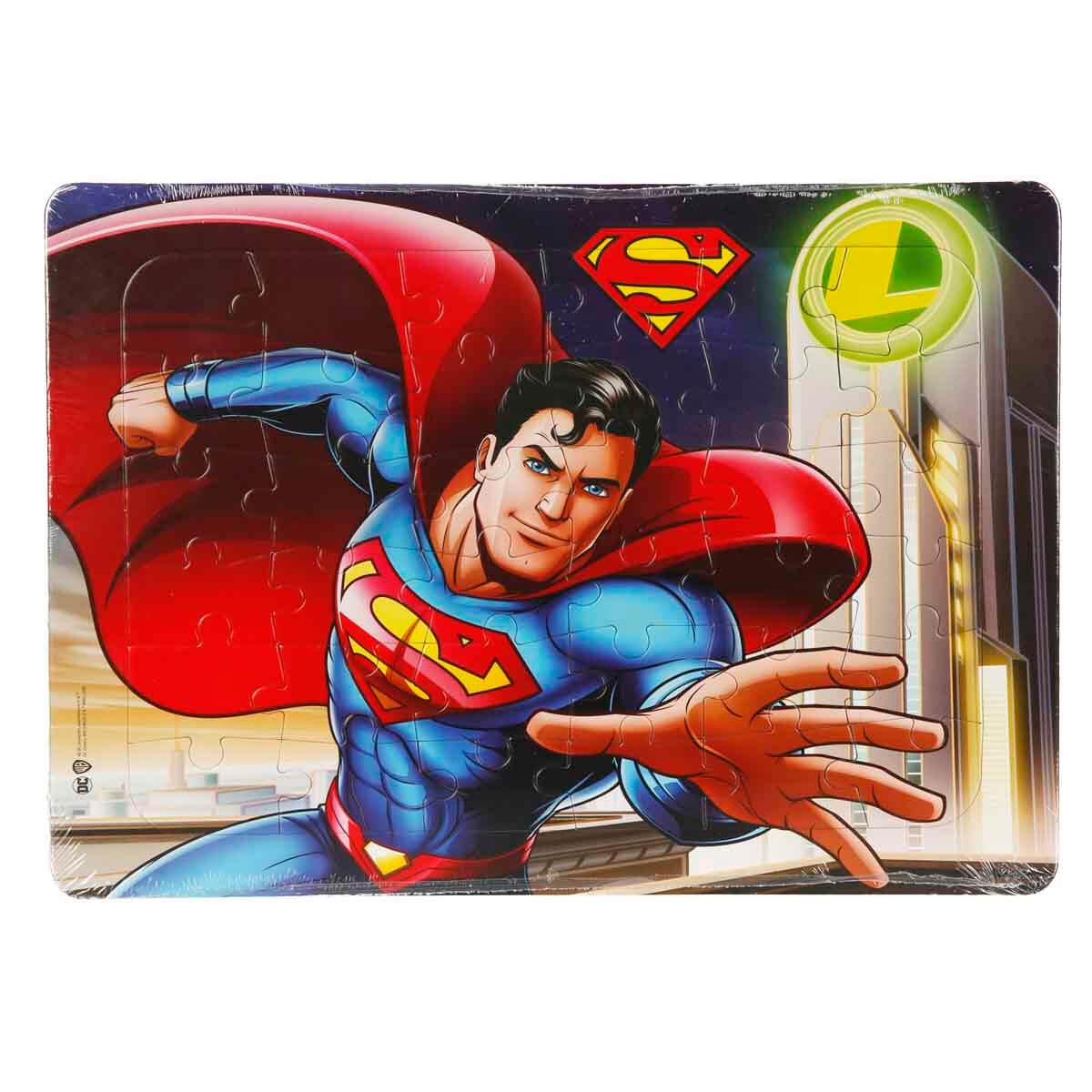 undefined - a320d_36_Parca_Puzzle__Superman_.jpg