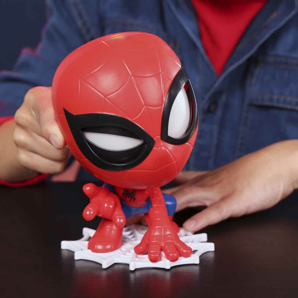 undefined - a3a95_Sesli_ve_Isikli_Marvel_SenseATional_SpiderMan_Figu.jpg