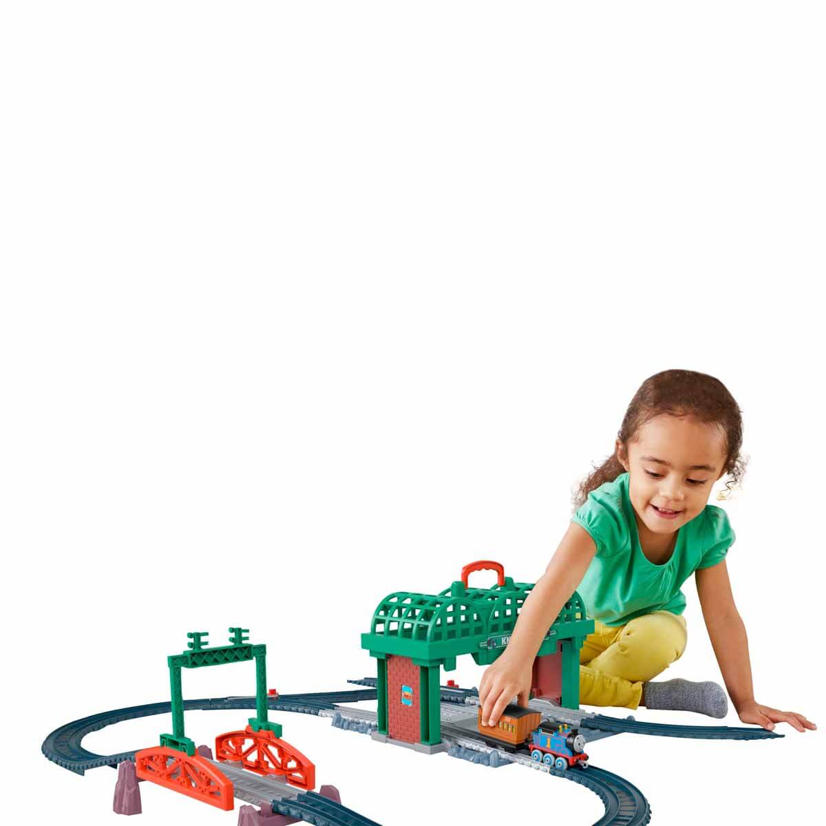 undefined - a435c_Fisher_Price_Thomas_ve_Arkadaslari_Knapford_Istasy.jpg