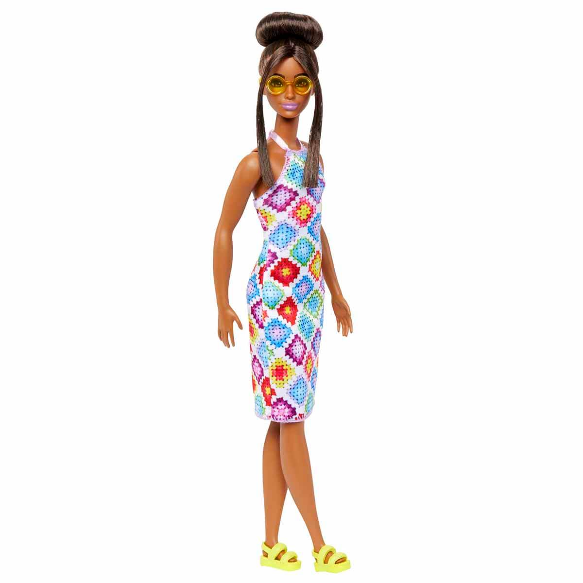 undefined - a52eb_Topuz_Sacli_ve_Orgu_Elbiseli_Barbie_Fashionistas_B.jpg