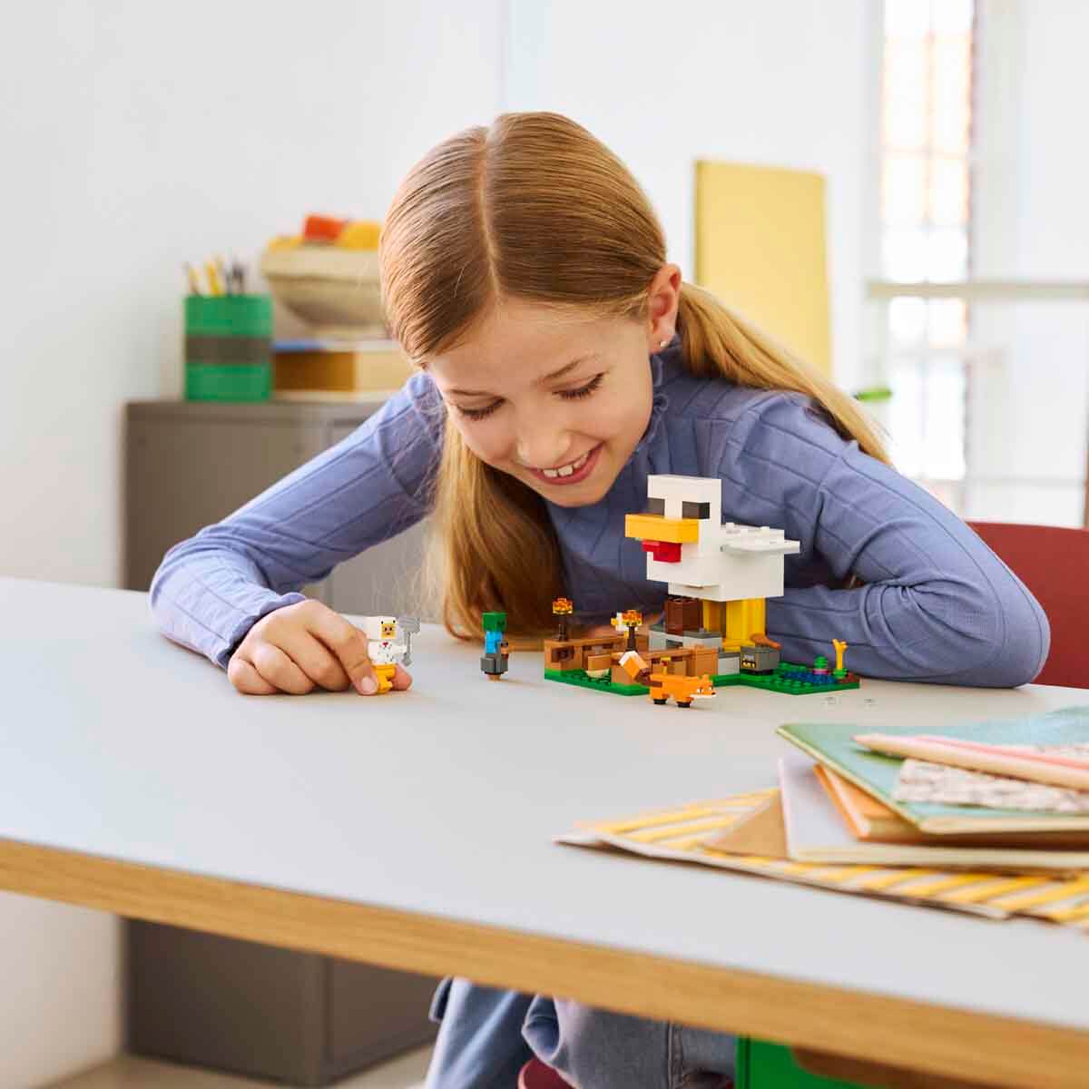 undefined - a6211_LEGO_Minecraft_Tavuk_Ciftligi_21585_.jpg