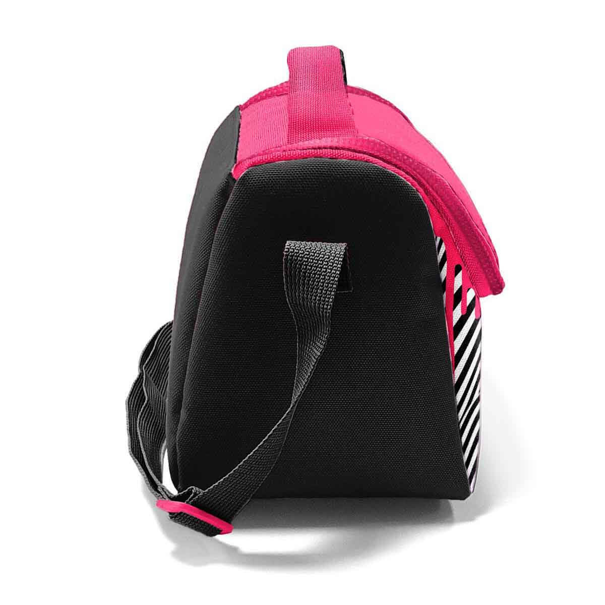undefined - a7e45_Coral_High_Pembe_Siyah_Beyaz_Desenli_Beslenme_Cant.jpg