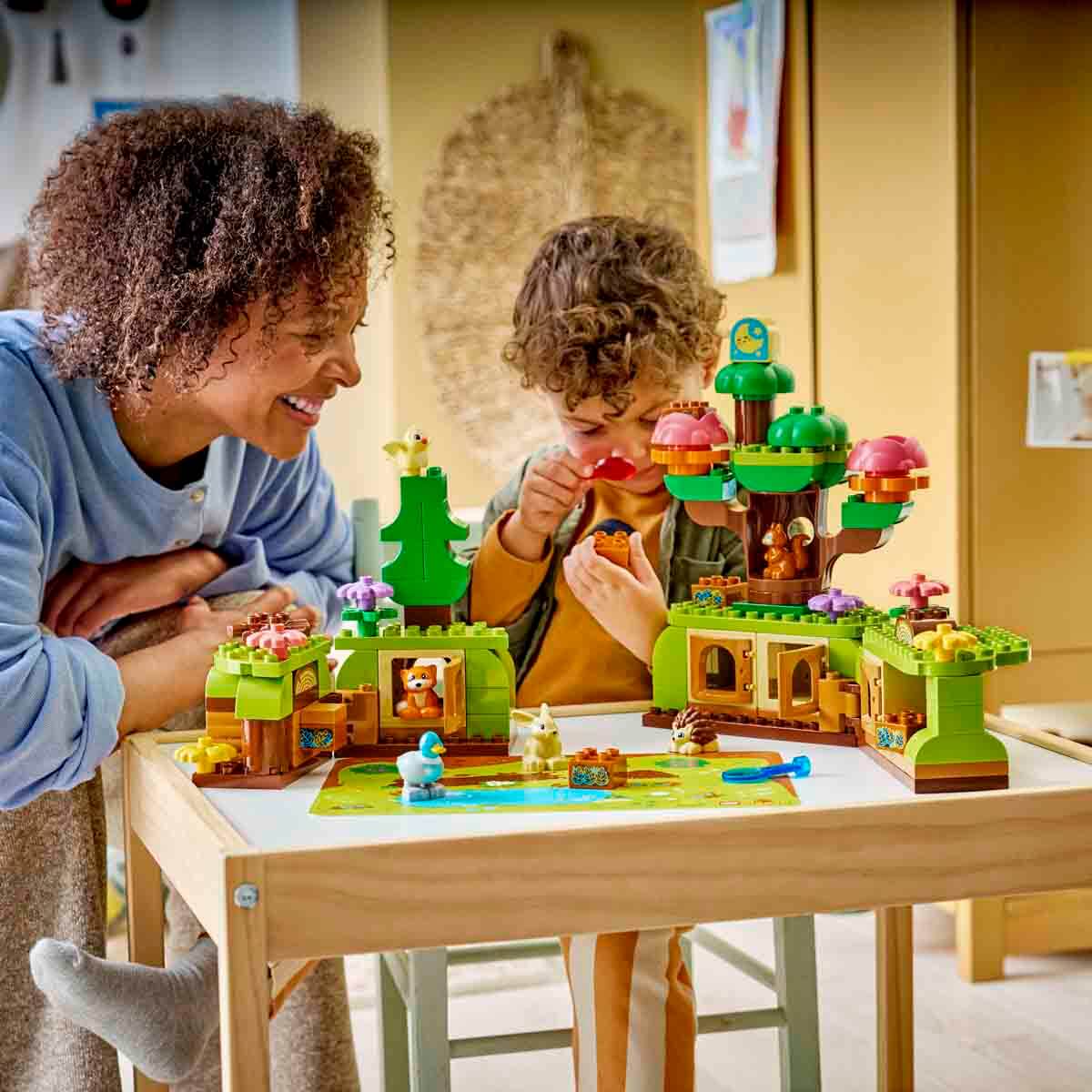 undefined - a96e0_LEGO_DUPLO_Vahsi_Hayvanlarla_Kesif_Ormani_10480_.jpg