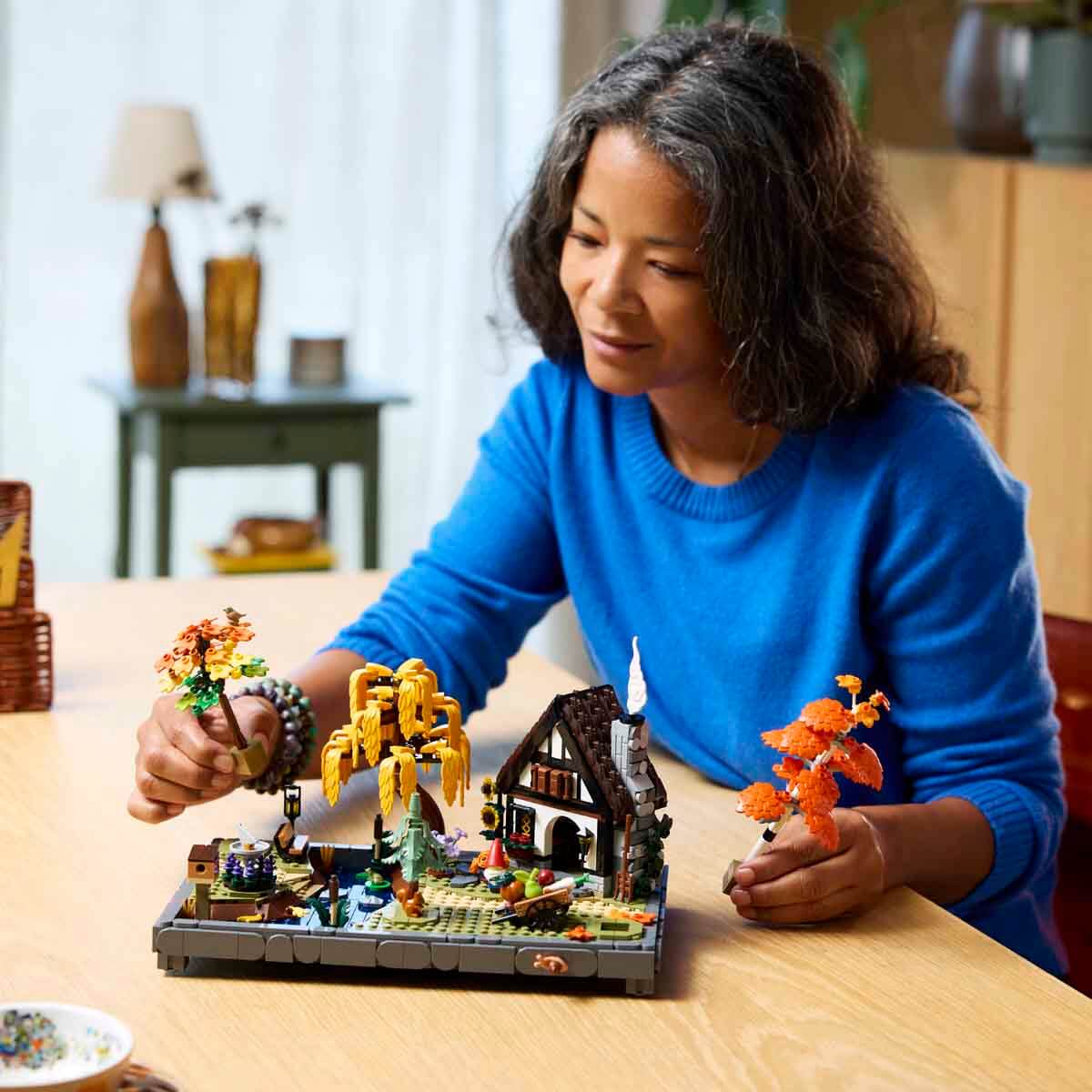 undefined - a98dc_LEGO_Icons_Sonbahar_Bag_Evi_Bahcesi_11372_.jpg