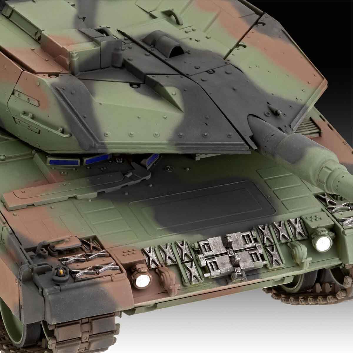 undefined - ab0fd_Revell_135_Leopard_2A6M_VSO03342.jpg