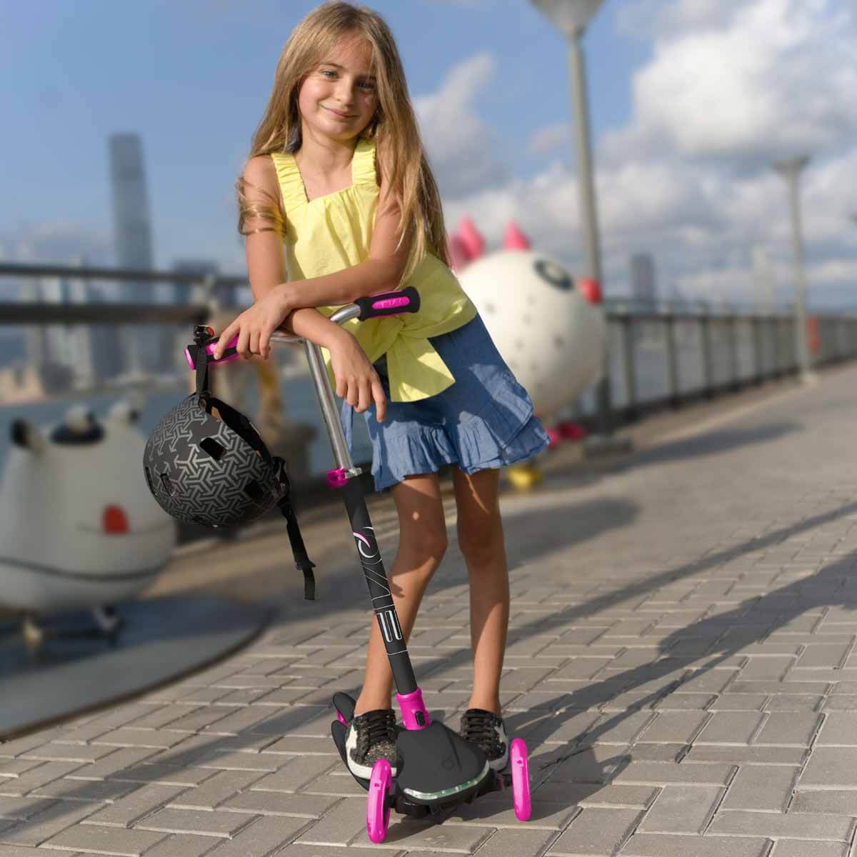undefined - af38e_Evo_3_Tekerlekli_Katlanabilir_Illuminate_Isikli_Pe.jpg