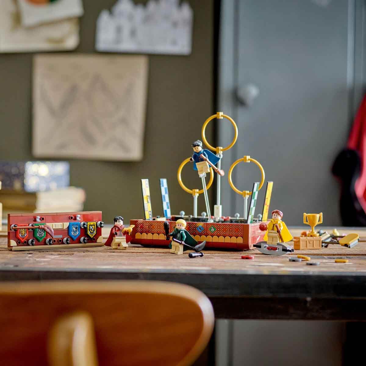 undefined - b13e3_LEGO_Harry_Potter_Quidditch_Bavulu_76416.jpg