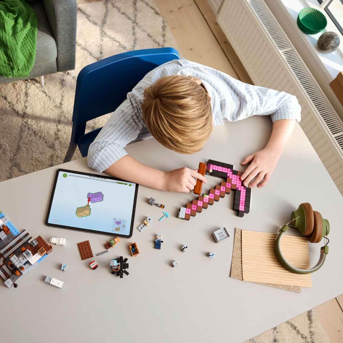 LEGO Minecraft Kazma Madeni 21277 - 8 Yaş ve Üzeri Çocuklar için