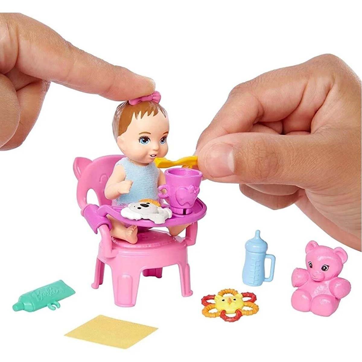 undefined - b4fa1_Barbie_Bebek_Bakicisi_Ozellikli_Minik_Bebekler_GHV.jpg