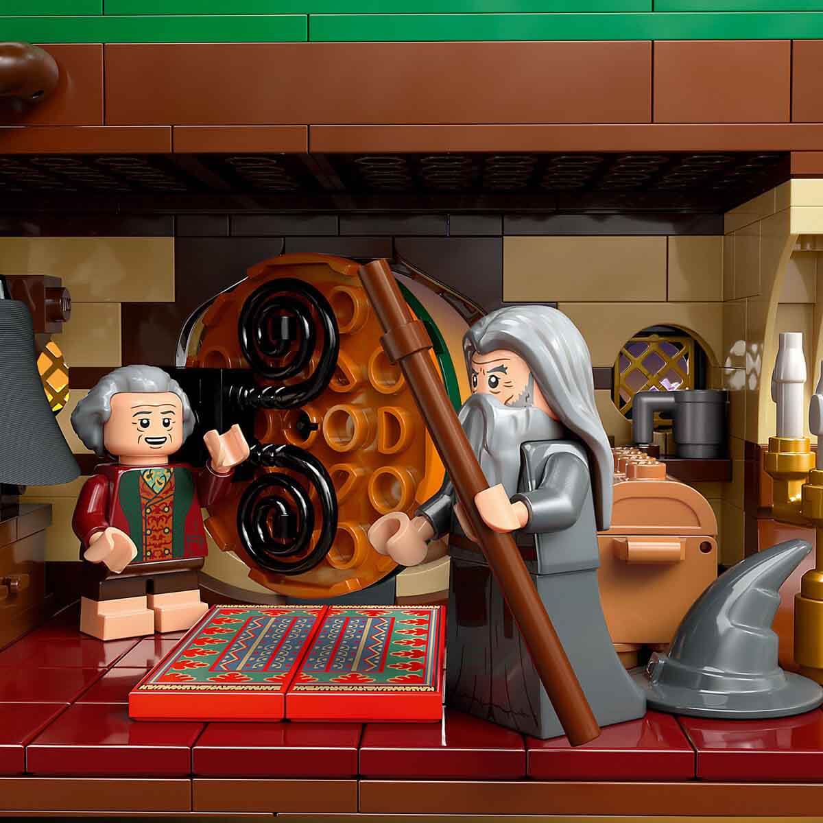 undefined - b623a_LEGO_Icons_Yuzuklerin_Efendisi_Shire_10354_.jpg
