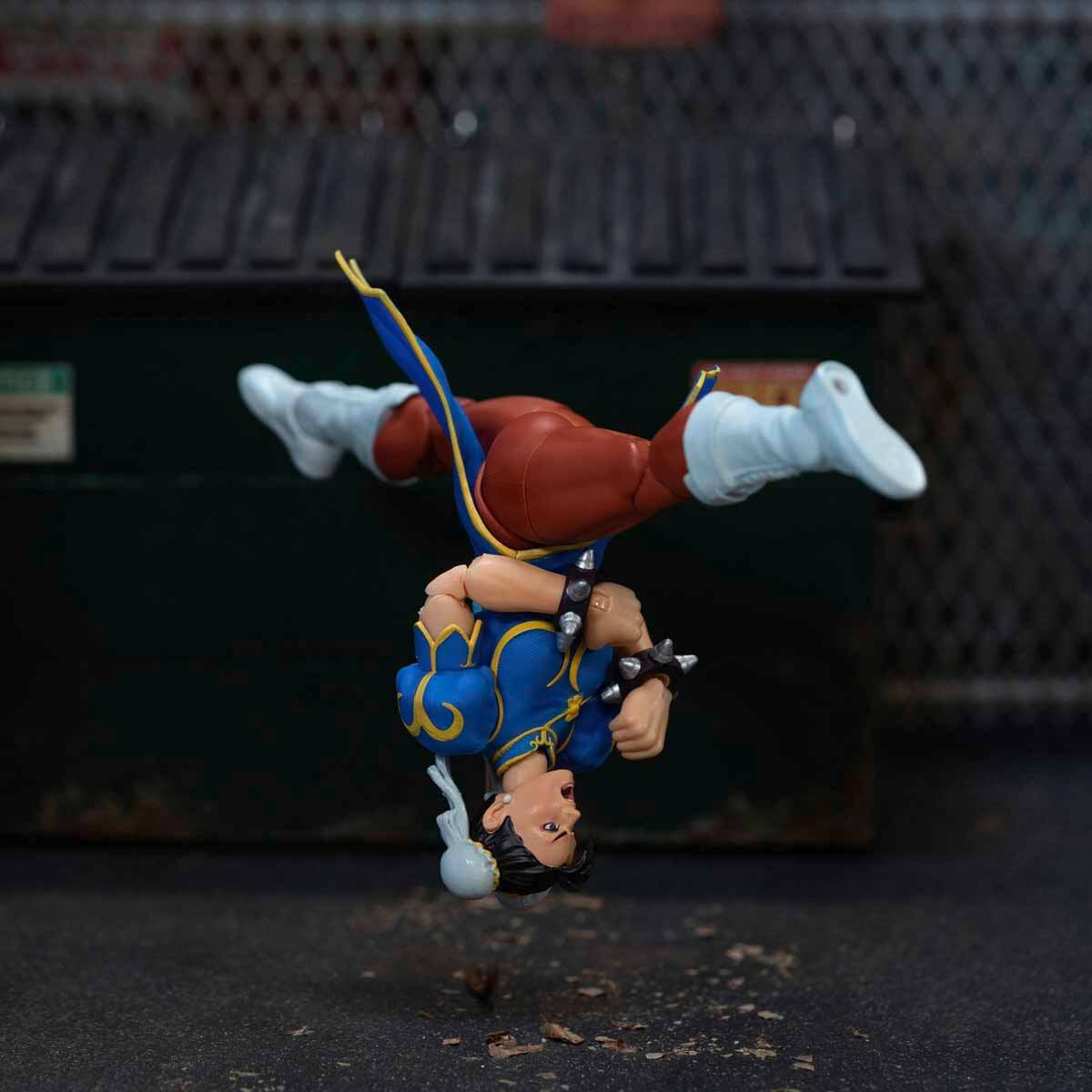 undefined - b6f4d_Street_Fighter_2_Chun_Li_Figur.jpg