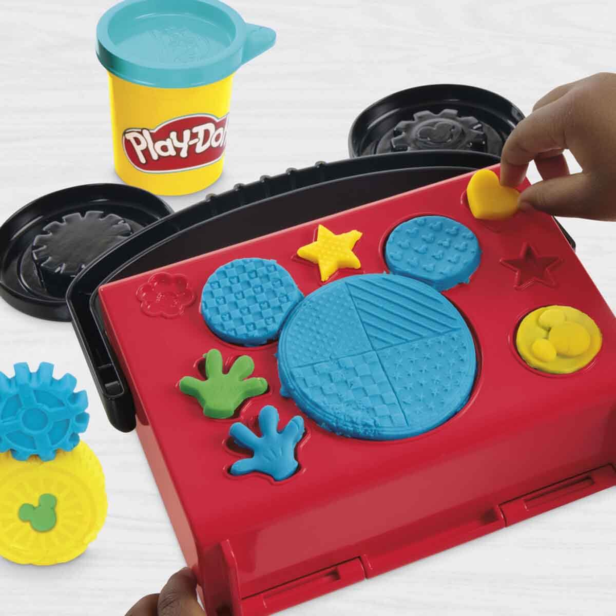 undefined - baec4_Play_Doh_Disney_Junior_Mickey_Mouse_On_The_Go_Oyun.jpg