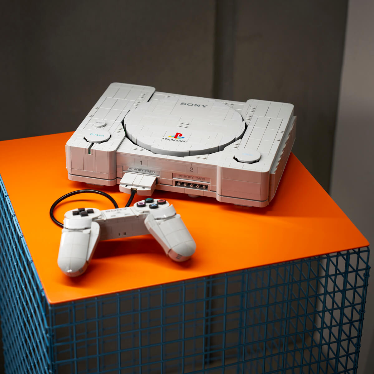 undefined - bfa5e_LEGO_PlayStation_72306.jpg