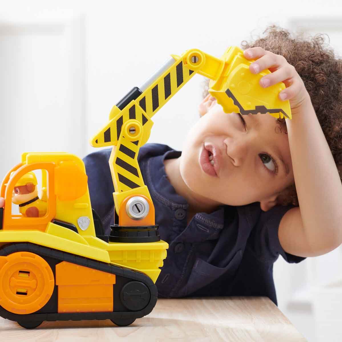 undefined - c01e5_PAW_Patrol_Sesli_ve_Isikli_Rubble_Crew_Deluxe_Buld.jpg