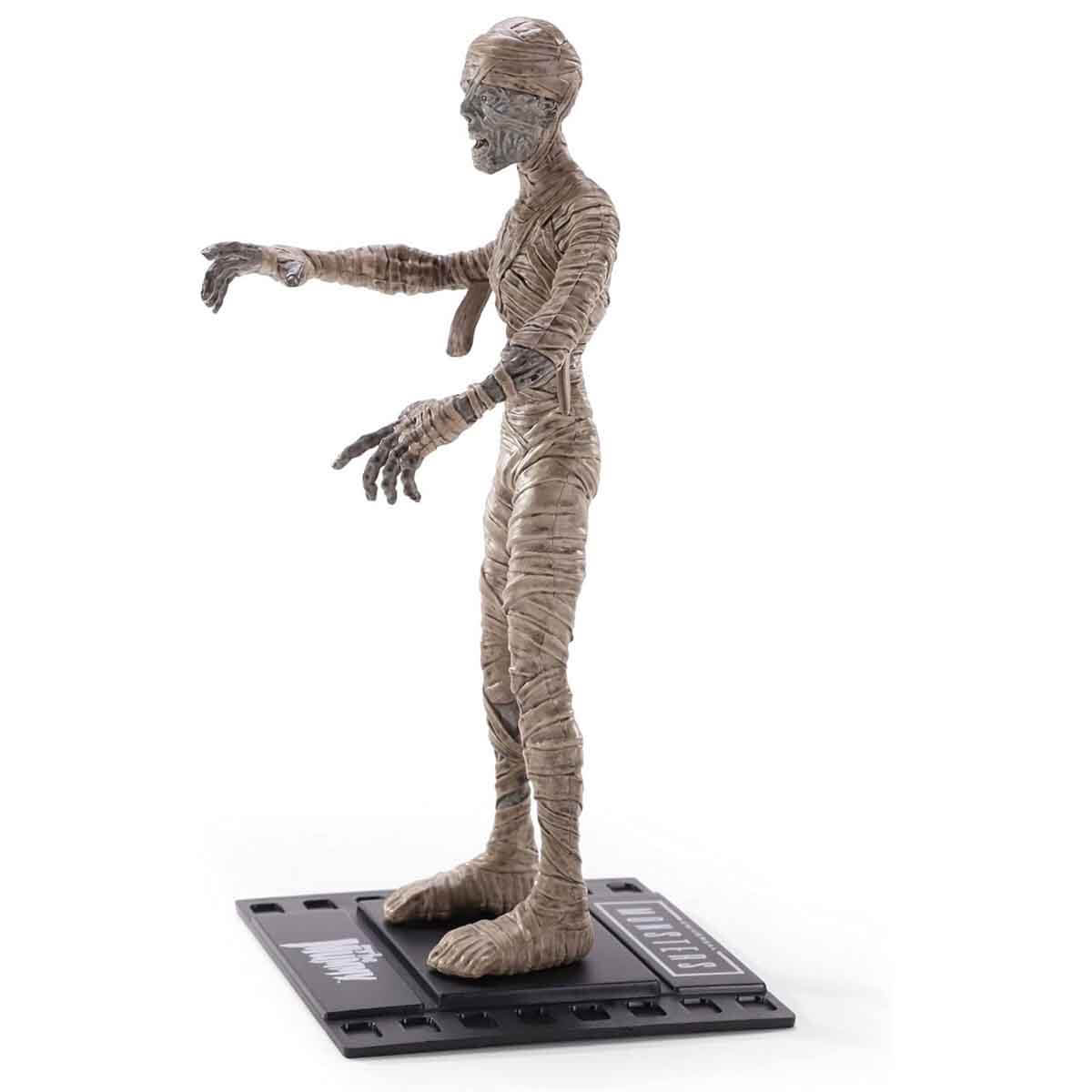 undefined - c1cac_The_Noble_Collection_Bendyfigs_Universal_Monsters_.jpg