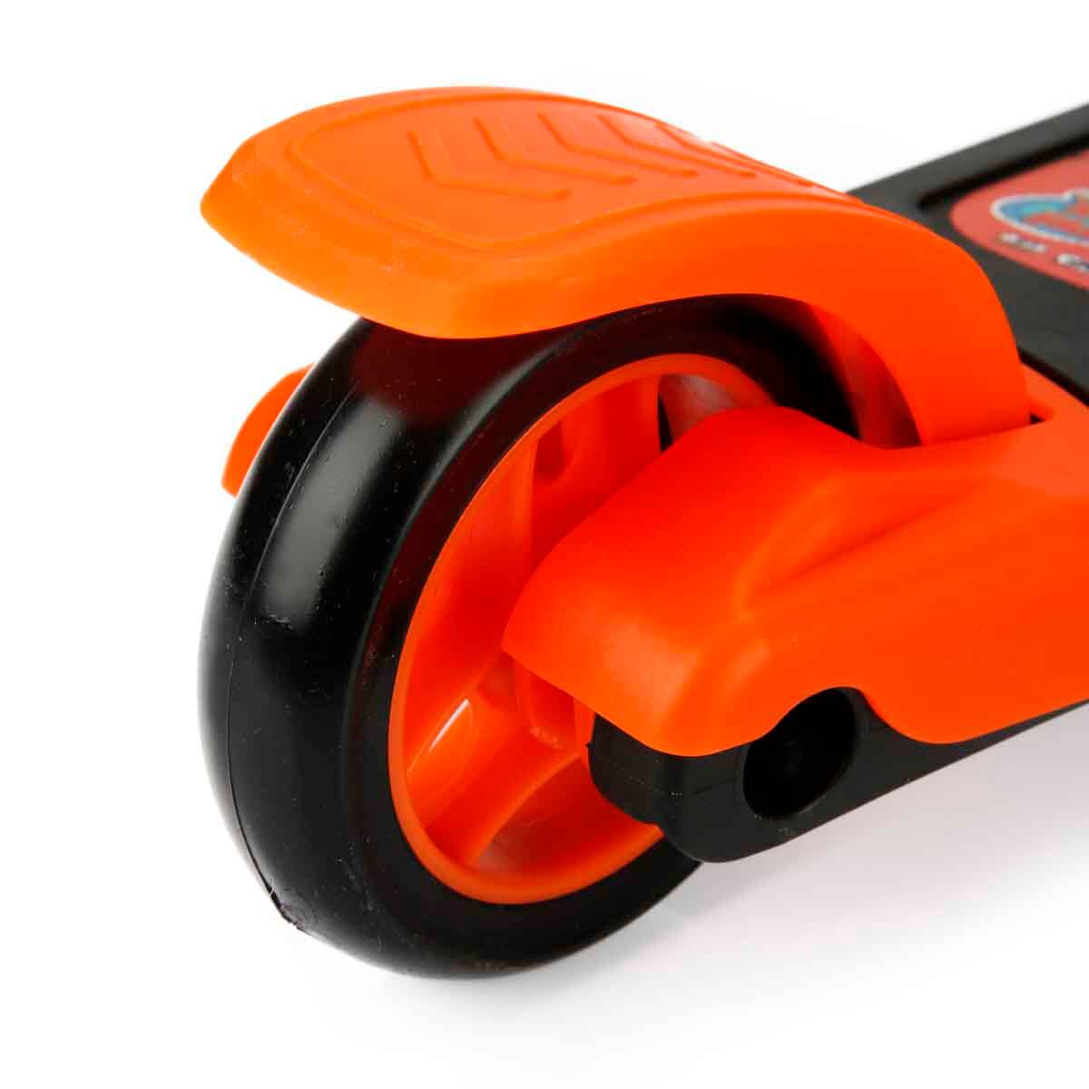 undefined - c3e82_Kral_Sakir_3_Tekerlekli_Twistable_Scooter.jpg