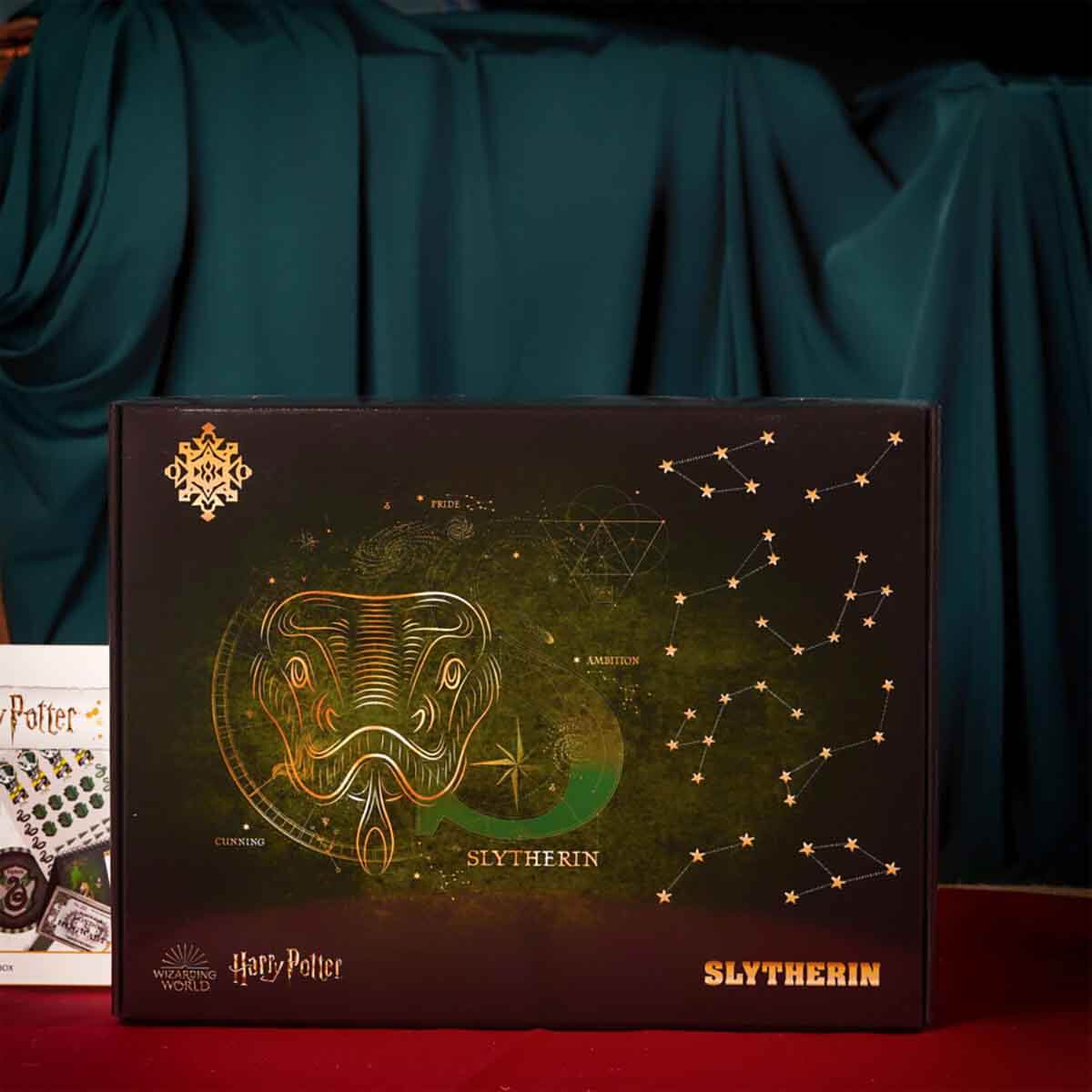 undefined - c4c4e_Harry_Potter_Hediye_Kutusu_Slytherin.jpg
