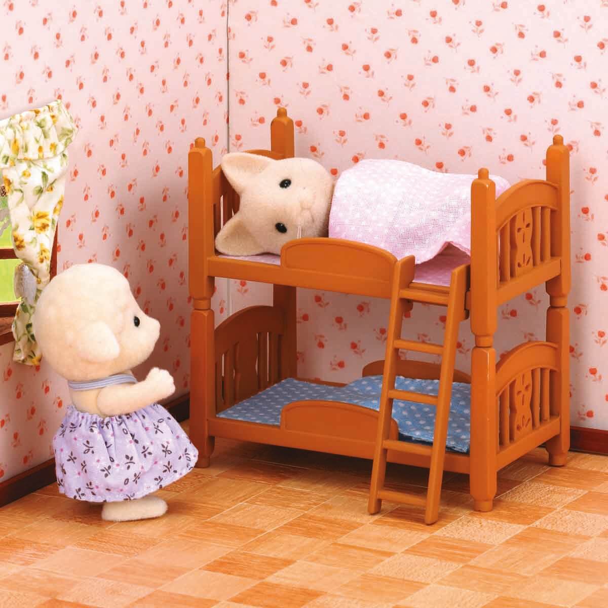 undefined - c6f52_Sylvanian_Families_2_Katli_Ranza.jpg