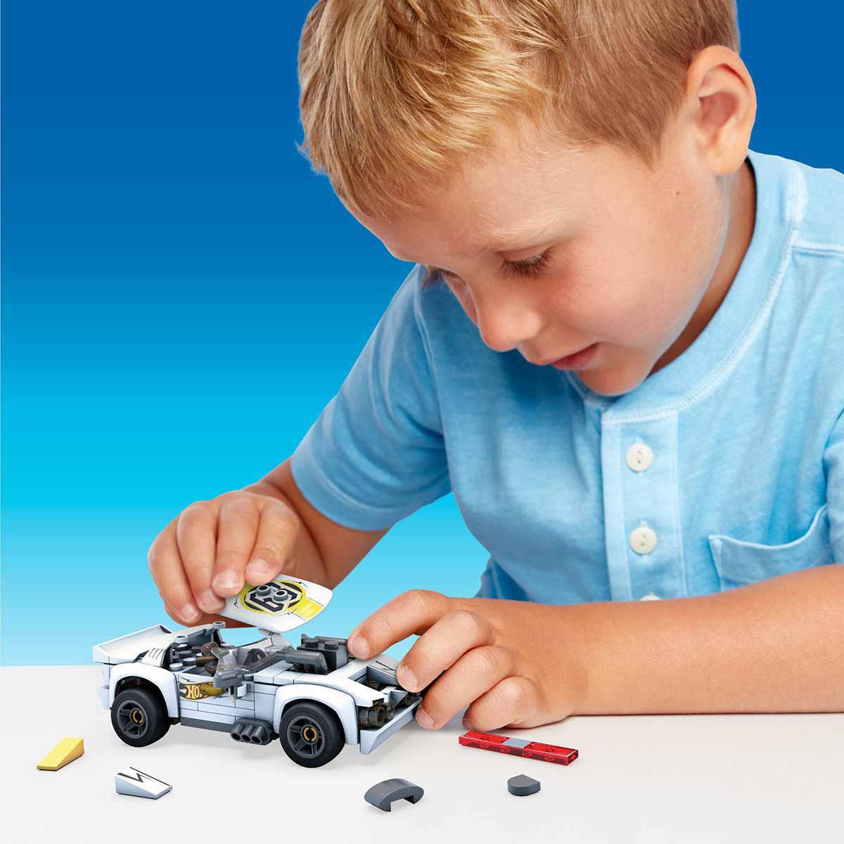 undefined - c77fe_Mega_Construx_Hot_Wheels_Blok_Araclar_Serisi_GVM28.jpg