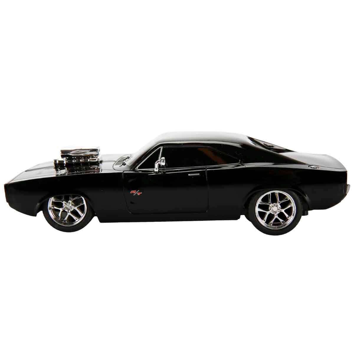 undefined - c841a_1_24_Fast_amp__Furious_Dom___s_Dodge_Charger_RT_Uz.jpg