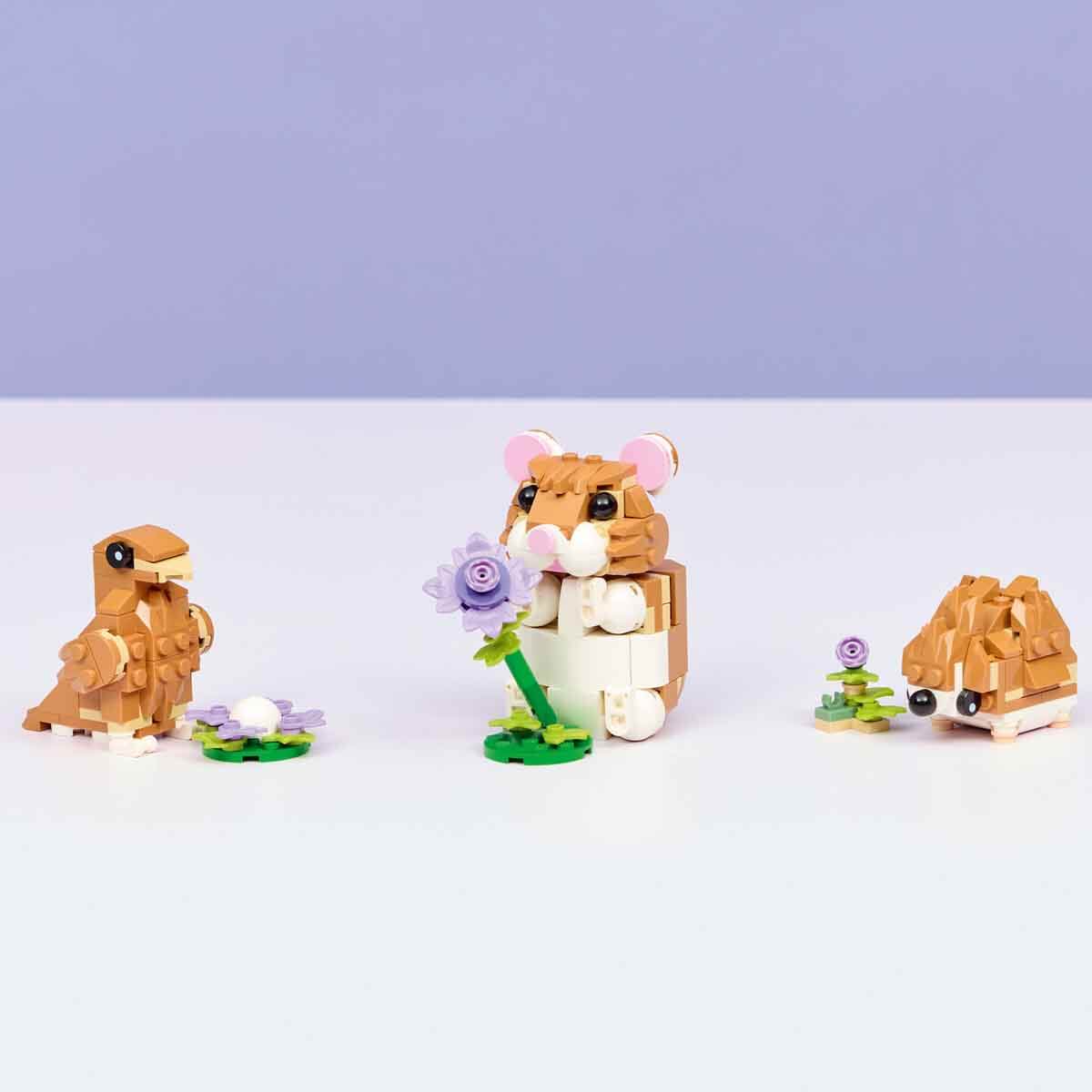 undefined - c8519_LEGO_Creator_3u_1_Arada_Sevimli_Hamster_ile_Cicek_.jpg