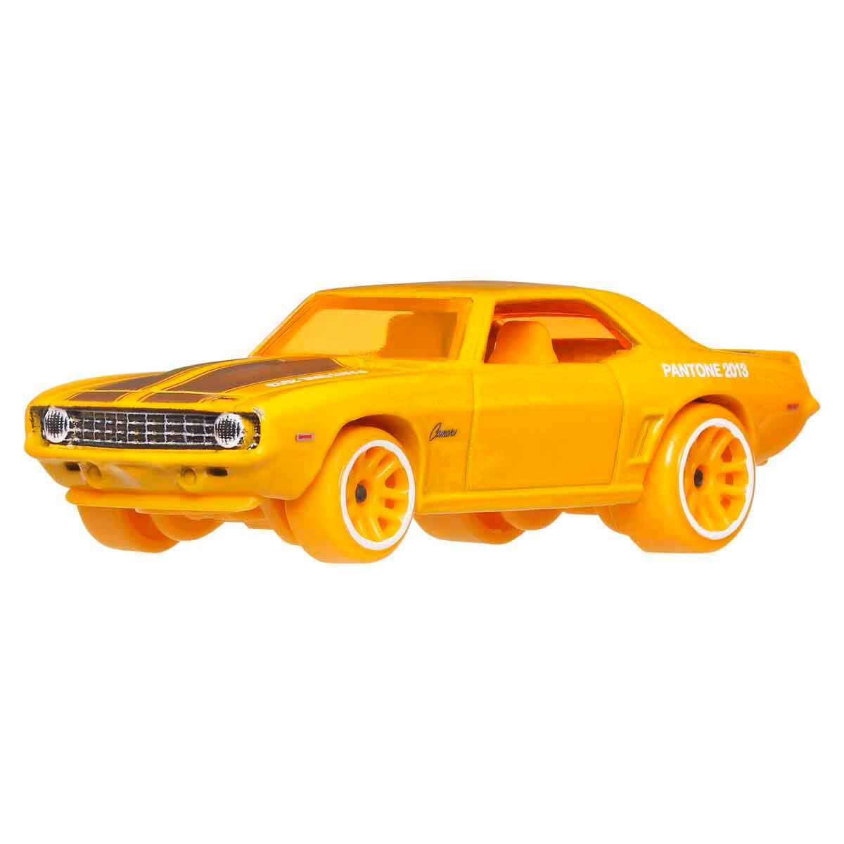 undefined - c8cf0_1_64_Hot_Wheels_Silver_Serisi_Pantone_Diecast_Arab.jpg
