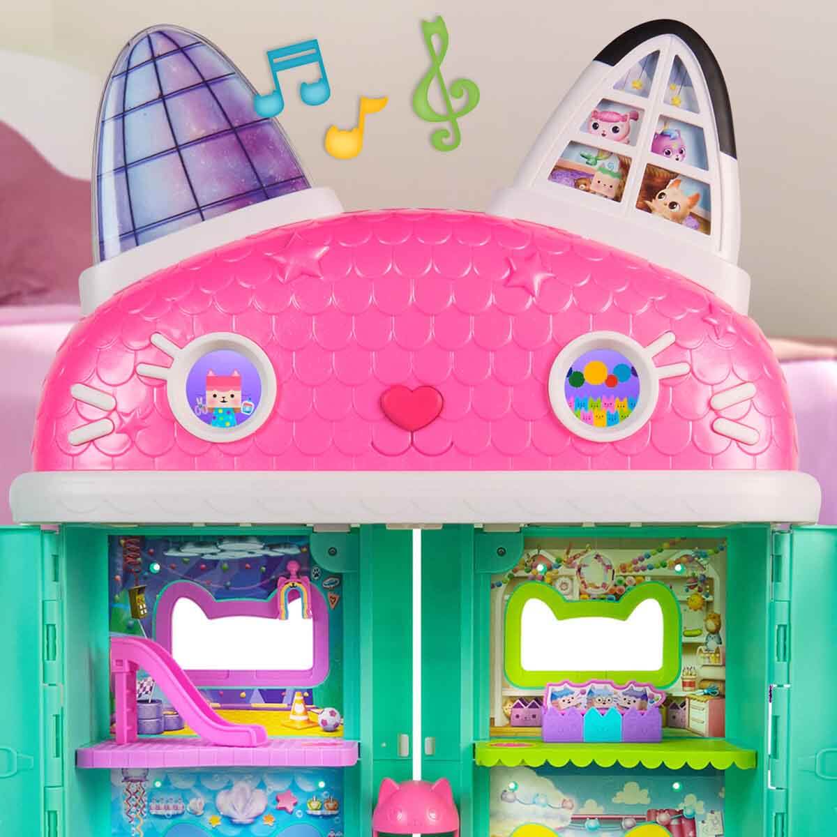 undefined - cb13e_Gabby___s_Dollhouse_Sesli_ve_Isikli_Interaktif_Oyu.jpg