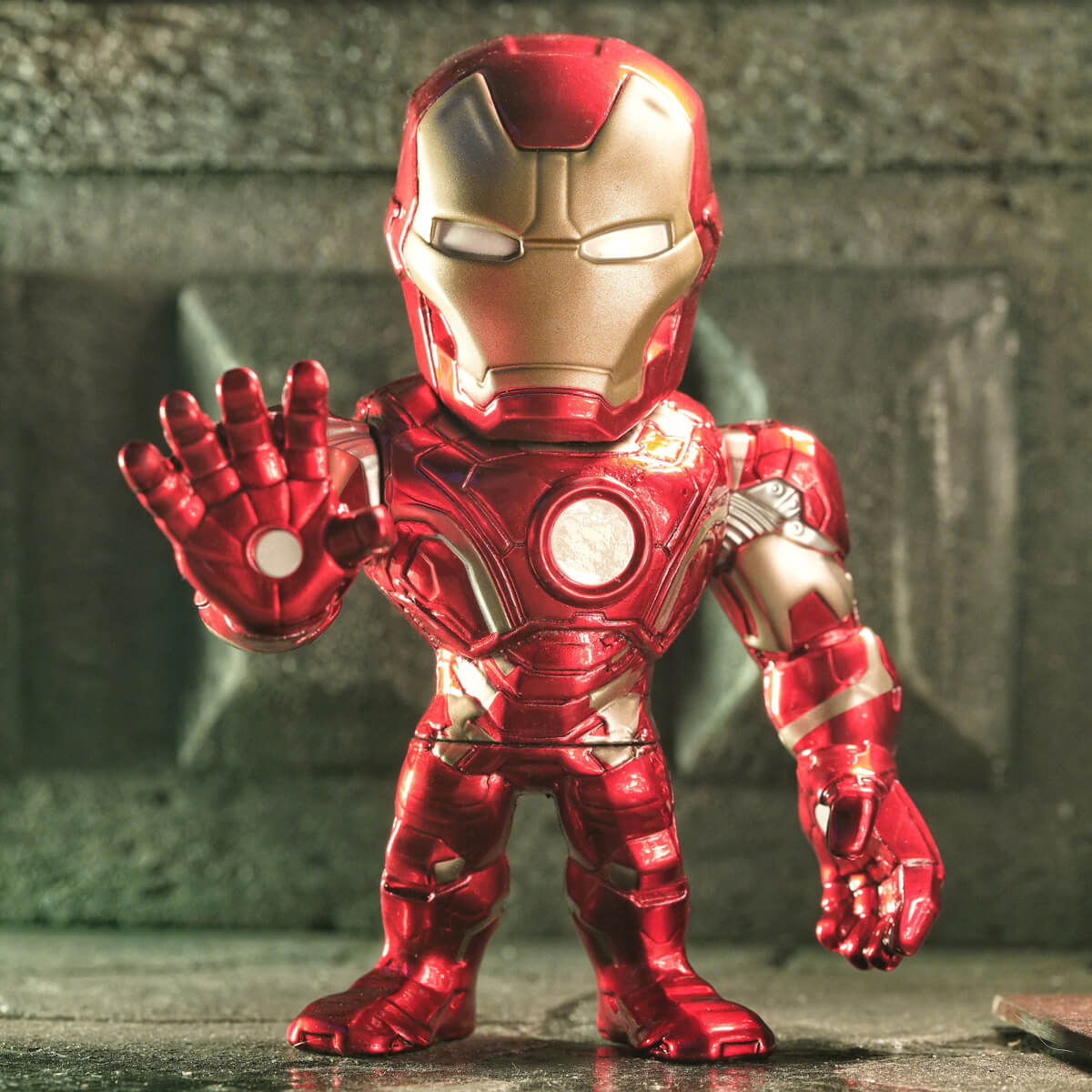 undefined - cb511_Marvel_Avengers_Die_Cast_Iron_Man_Figuru.jpg
