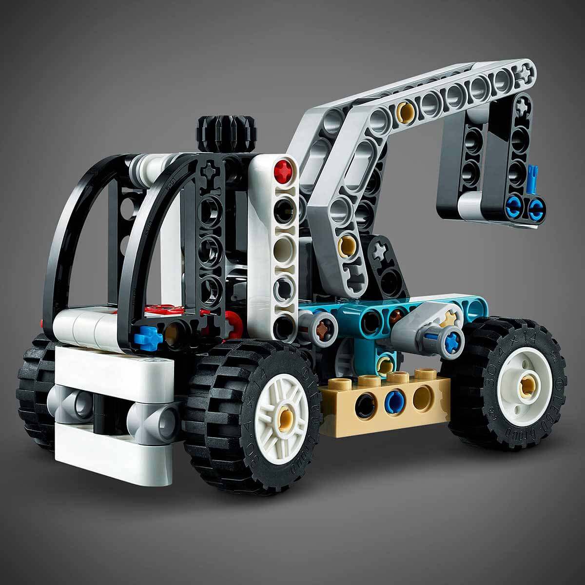 undefined - cb850_LEGO_Technic_Teleskopik_Yukleyici_42133.jpg