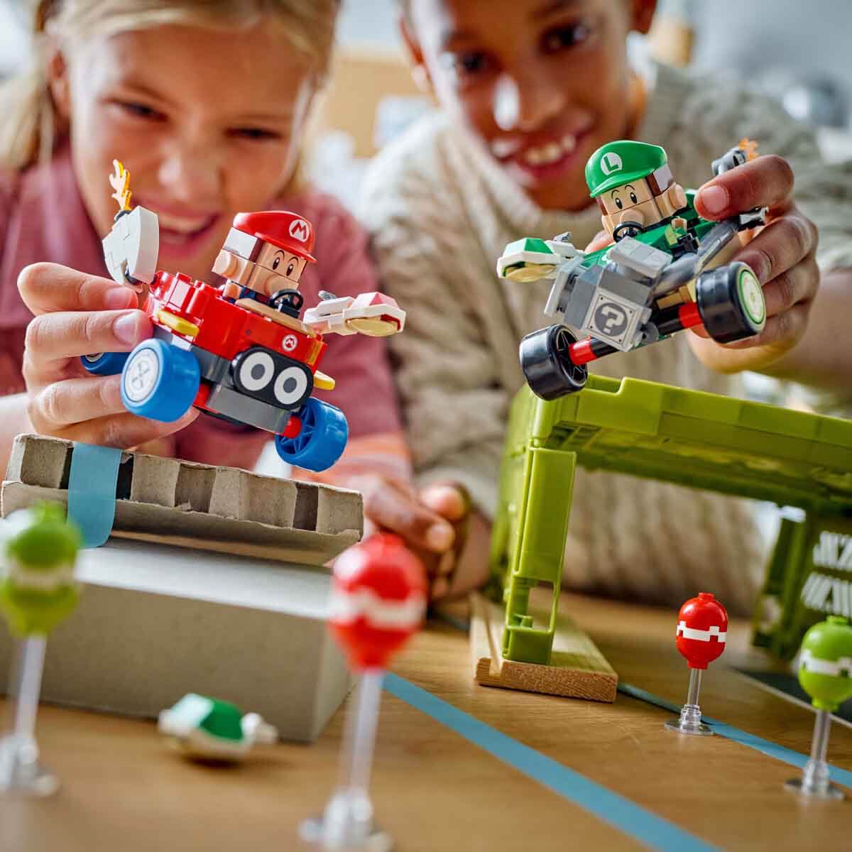 undefined - ccb15_LEGO_Super_Mario_Mario_Kart_Baby_Mario_ile_Baby_Lu.jpg