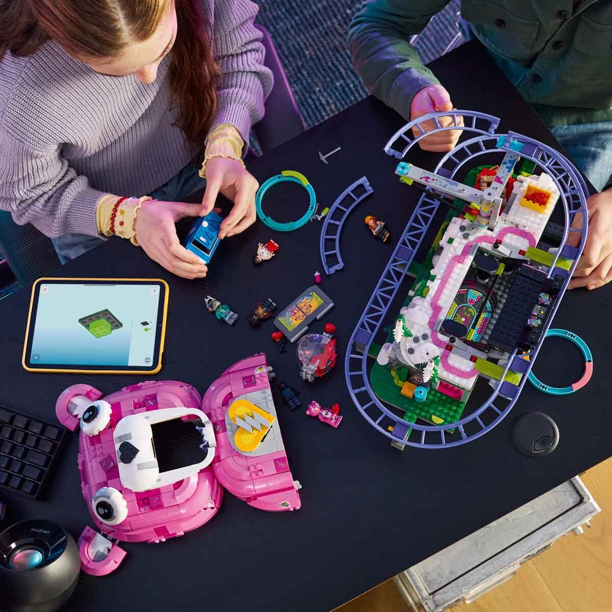LEGO Fortnite Müzikal Mağara 77082 - 12 Yaş ve Üzeri Çocuklar ve