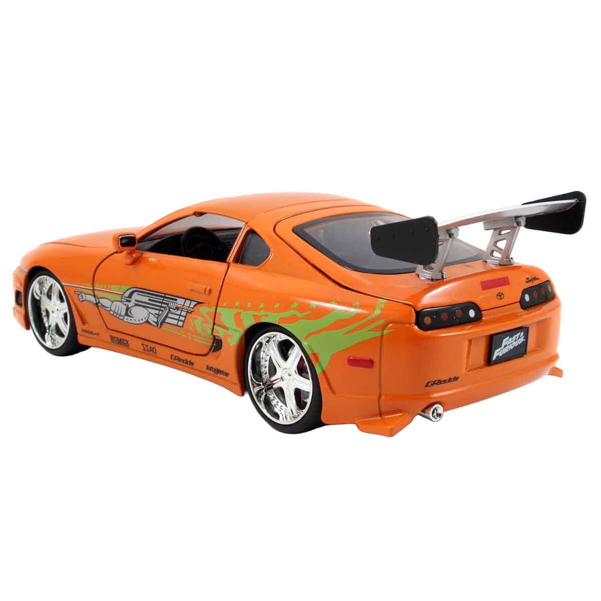 undefined - cd413_1_24_Fast_amp__Furious_Die_Cast_Brian_Figuru_ve_To.jpg