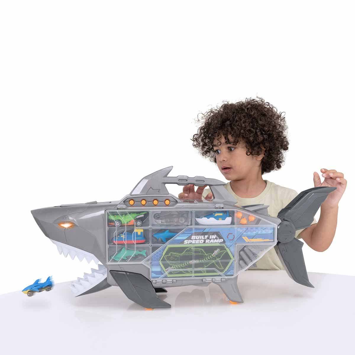 undefined - cde78_Teamsterz_Beast_Machines_Robo_Shark_Cantali_Transp.jpg