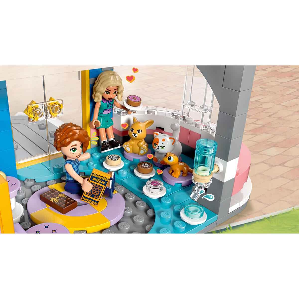 undefined - ce2f9_LEGO_Friends_Heartlake_Sehri_Friends_Kulup_Evi_426.jpg
