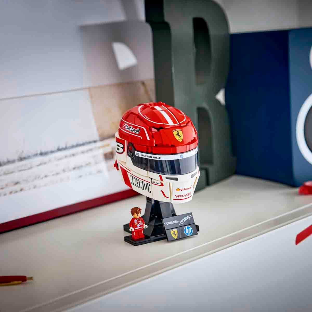 LEGO Editions Scuderia Ferrari HP Charles Leclerc Kaskı 43014 - 14