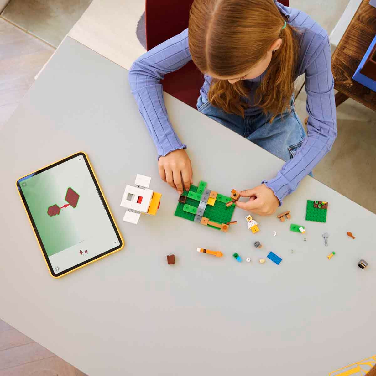 undefined - ce830_LEGO_Minecraft_Tavuk_Ciftligi_21585_.jpg