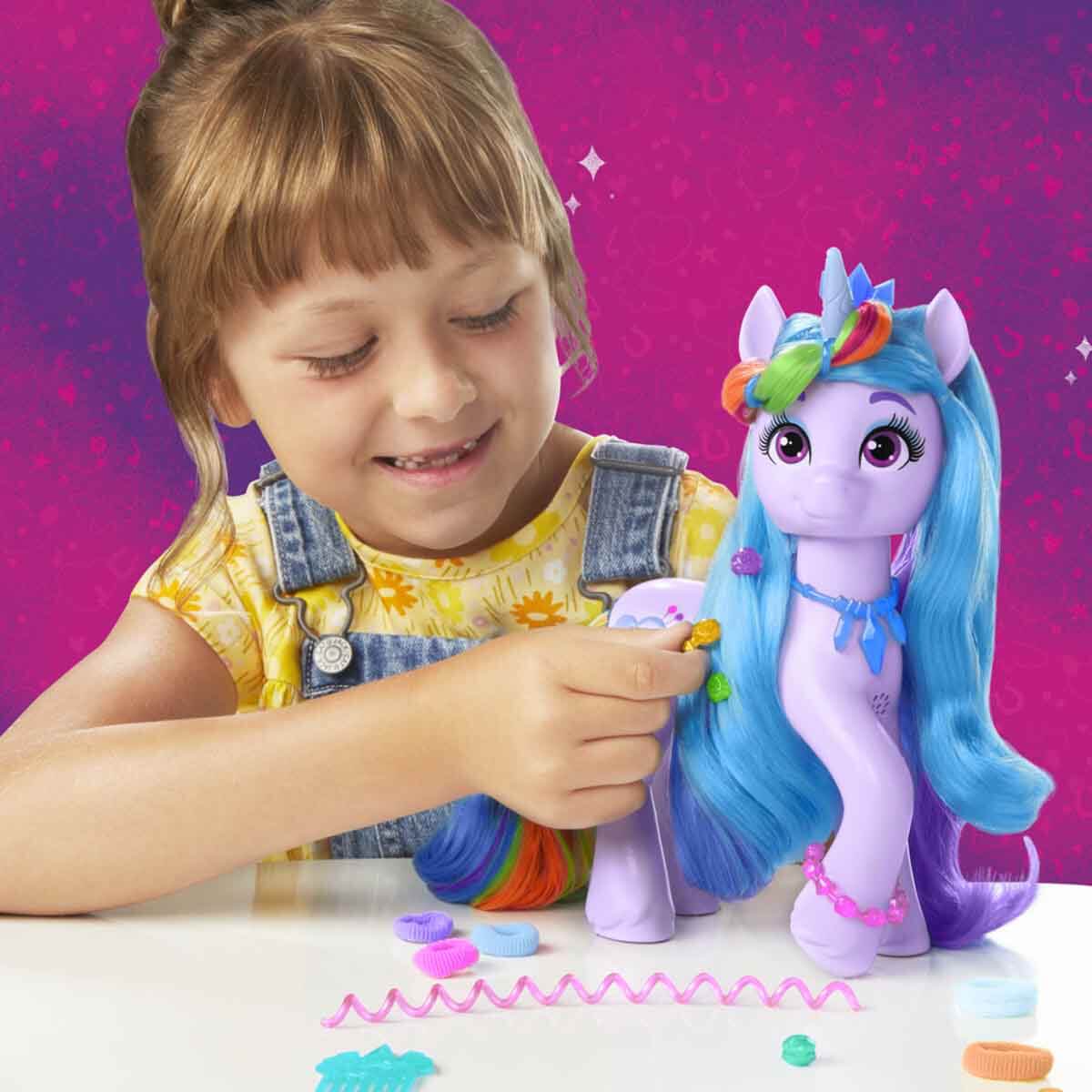 undefined - cf4f6_Sesli_My_Little_Pony_Izzy_Moonbow_Gokkusagi_Stili_.jpg
