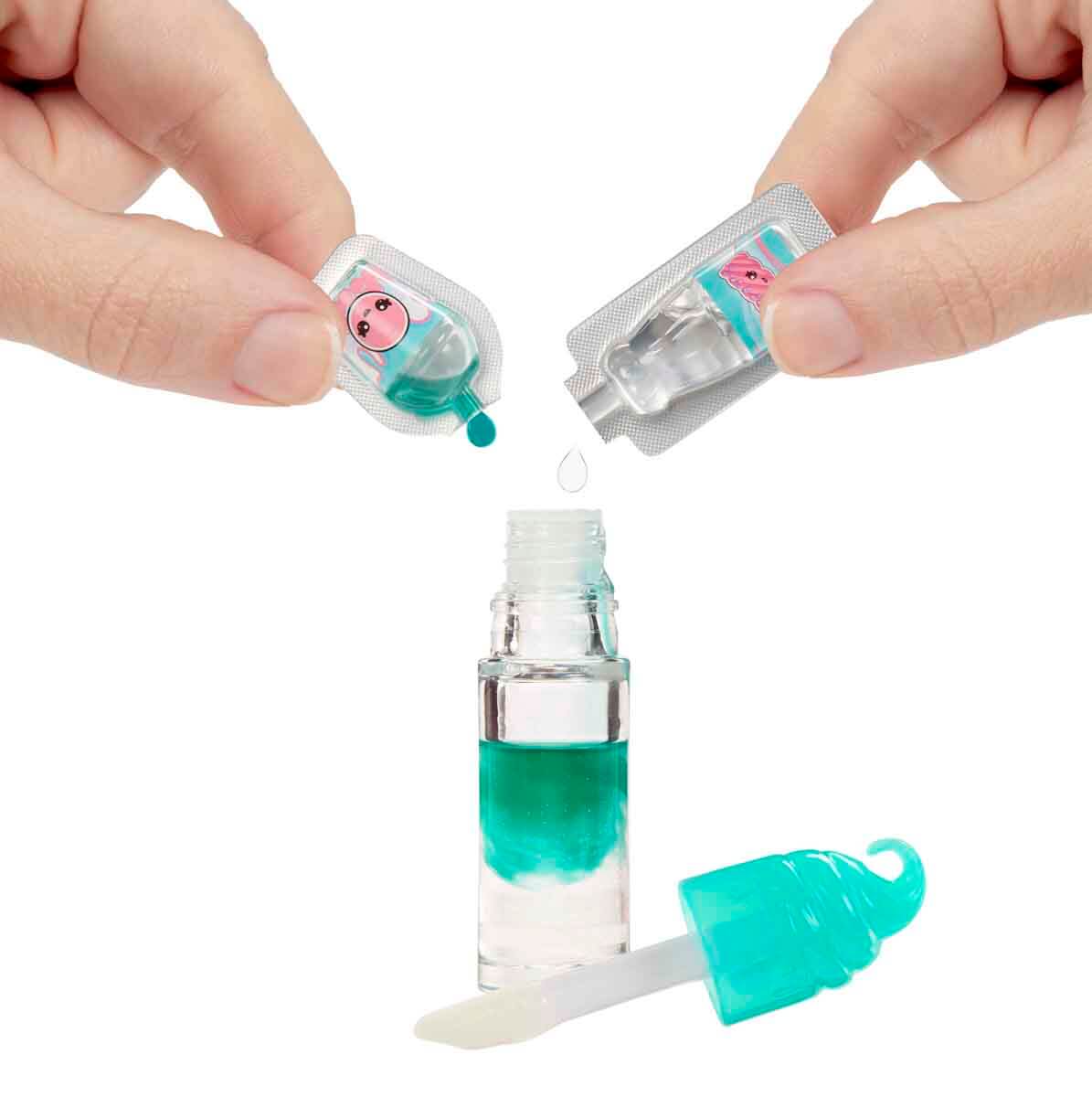 undefined - cf6db_Yummiland_Mini_Bebek_ve_Dudak_Parlaticisi_Figur_Se.jpg