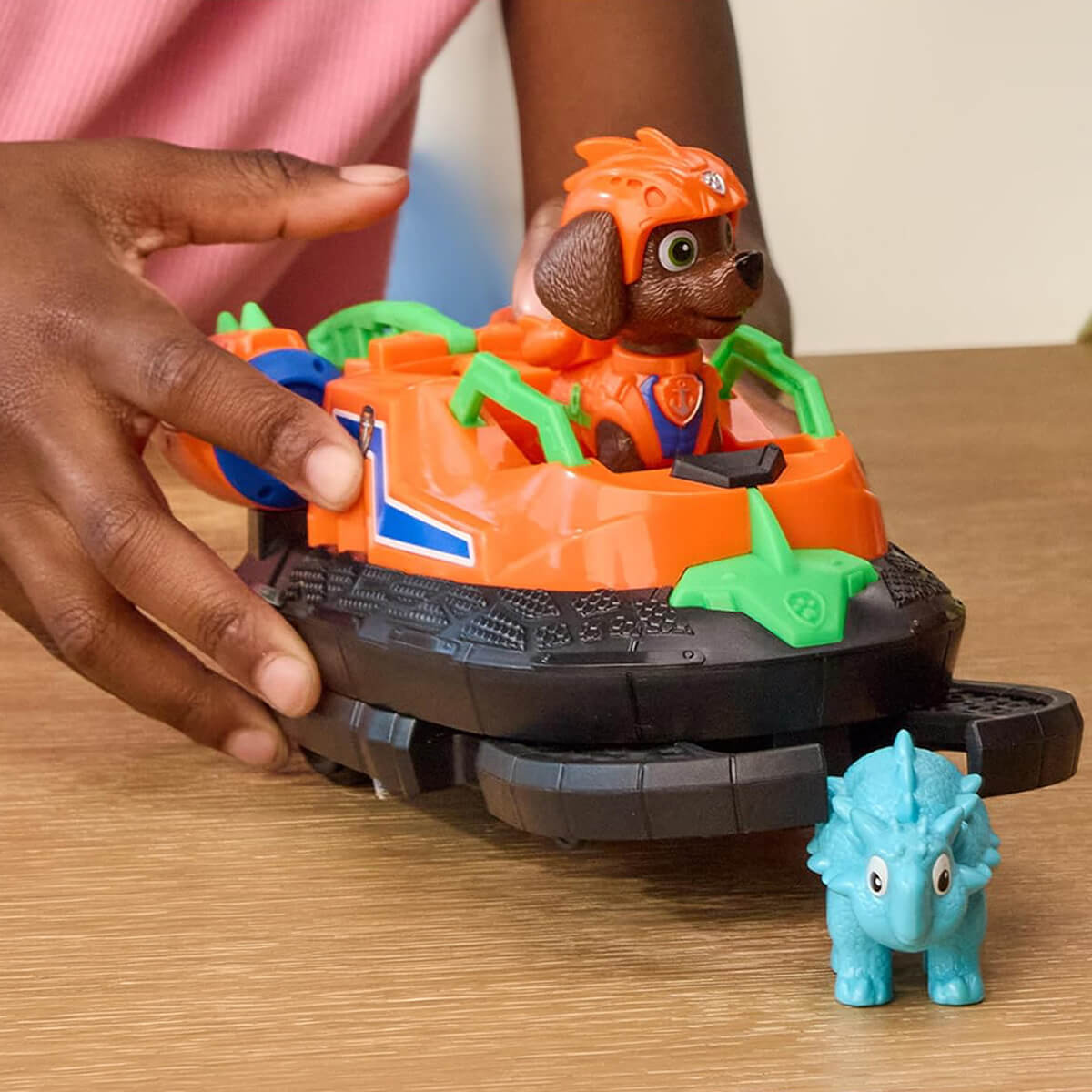 undefined - cffe6_PAW_Patrol_The_Dino_Movie_Zuma_Figuru_ve_Dino_Kurt.jpg