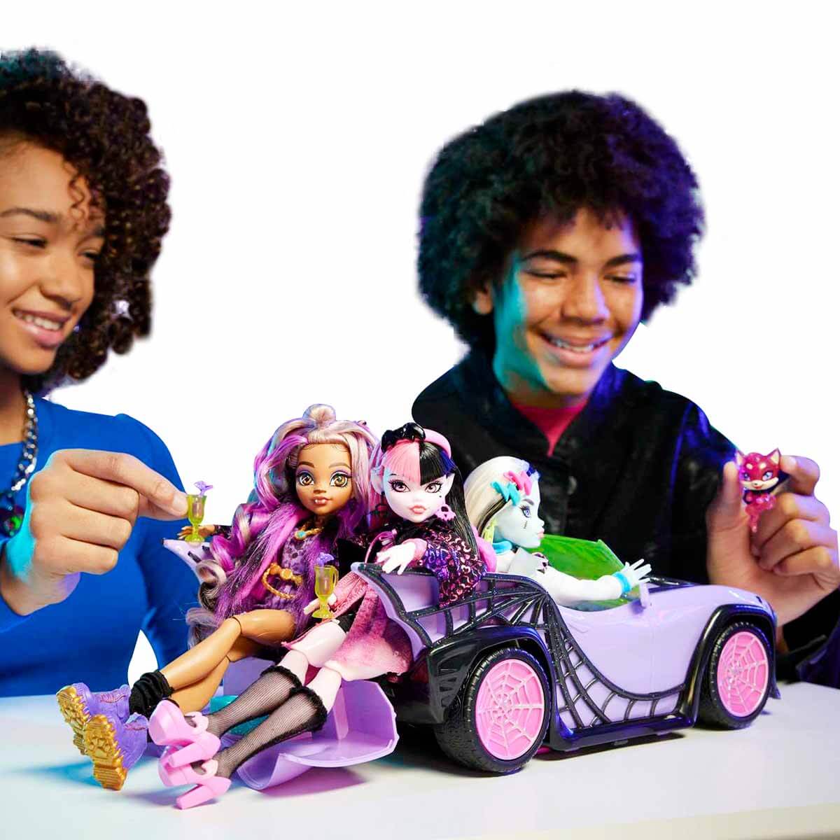 undefined - d053b_Monster_High_Ghoul_Mobile_Gosterisli_Araba_HHK63.jpg