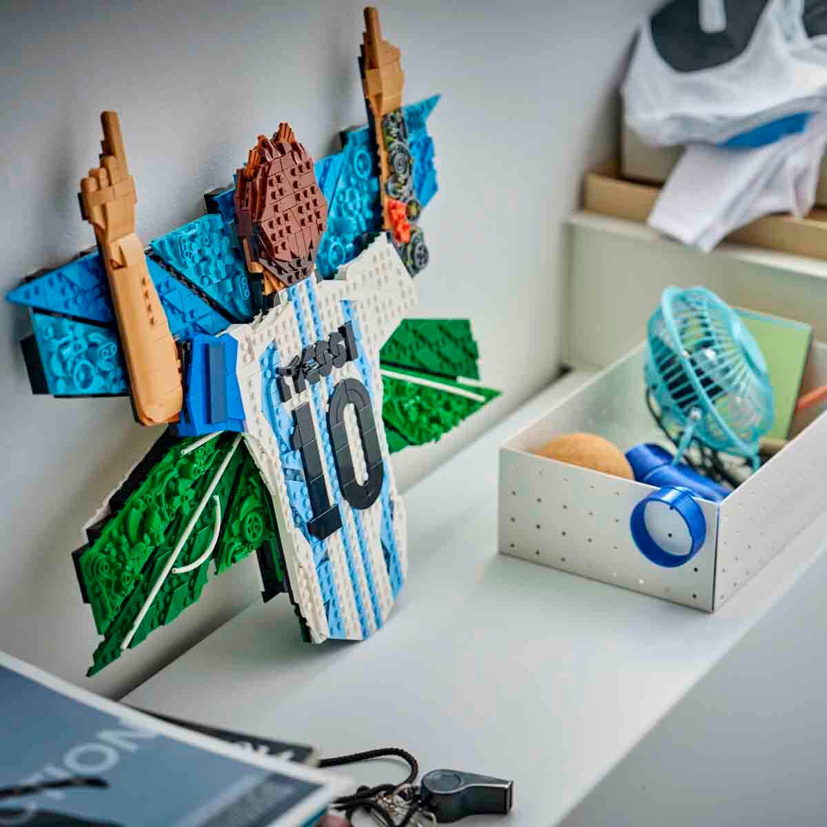undefined - d0c08_LEGO_Editions_Lionel_Messi_____Kutlama_Yapim_Seti_.jpg