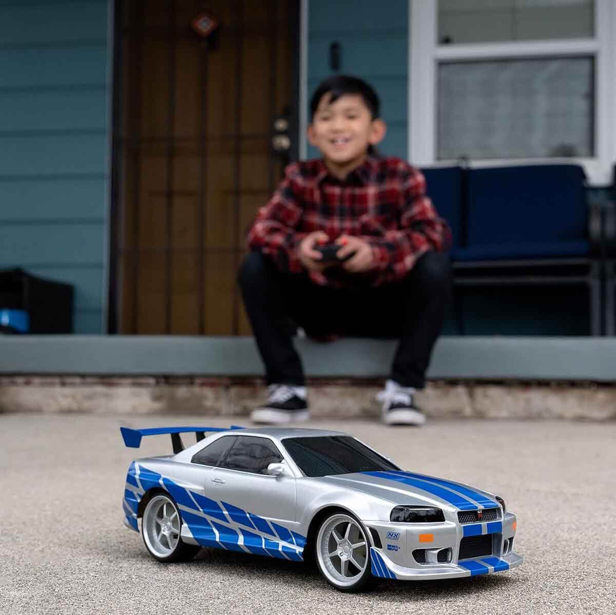 1:24 Fast & Furious Brian's Nissan Skyline GT-R (R34) Uzaktan