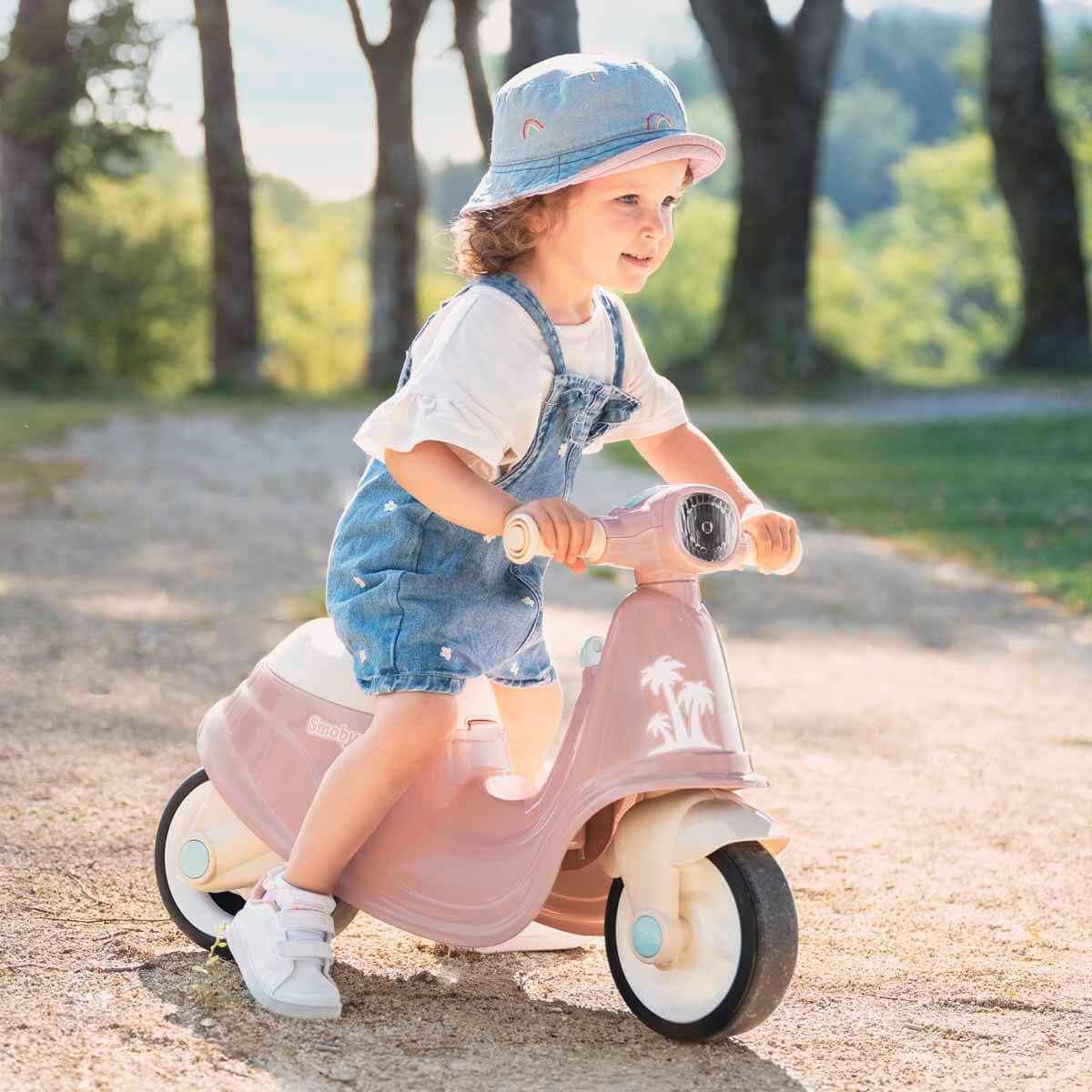 undefined - d37f3_Pembe_Bingit_Scooter.jpg