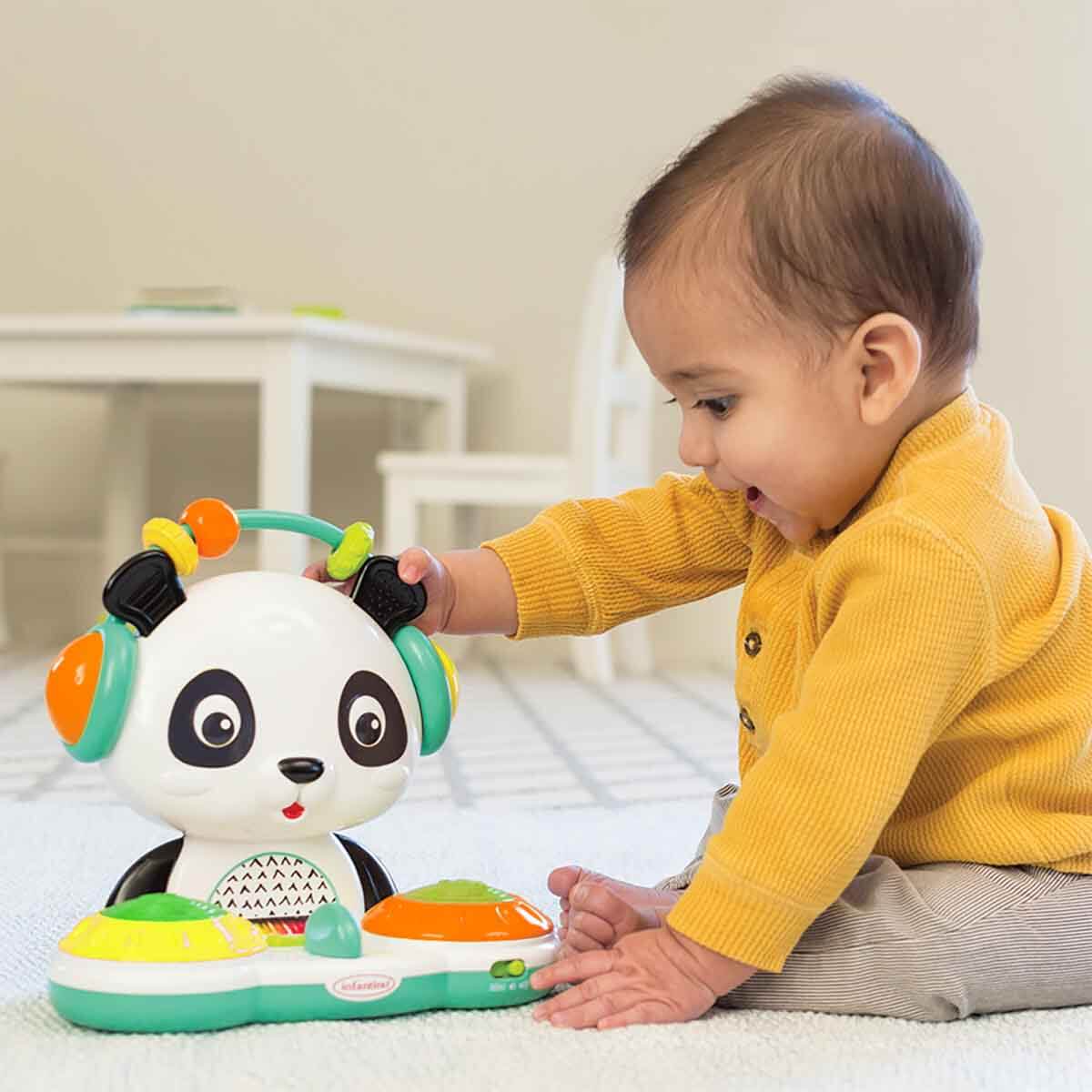 undefined - d44ca_Muzikli_ve_Isikli_DJ_Panda.jpg