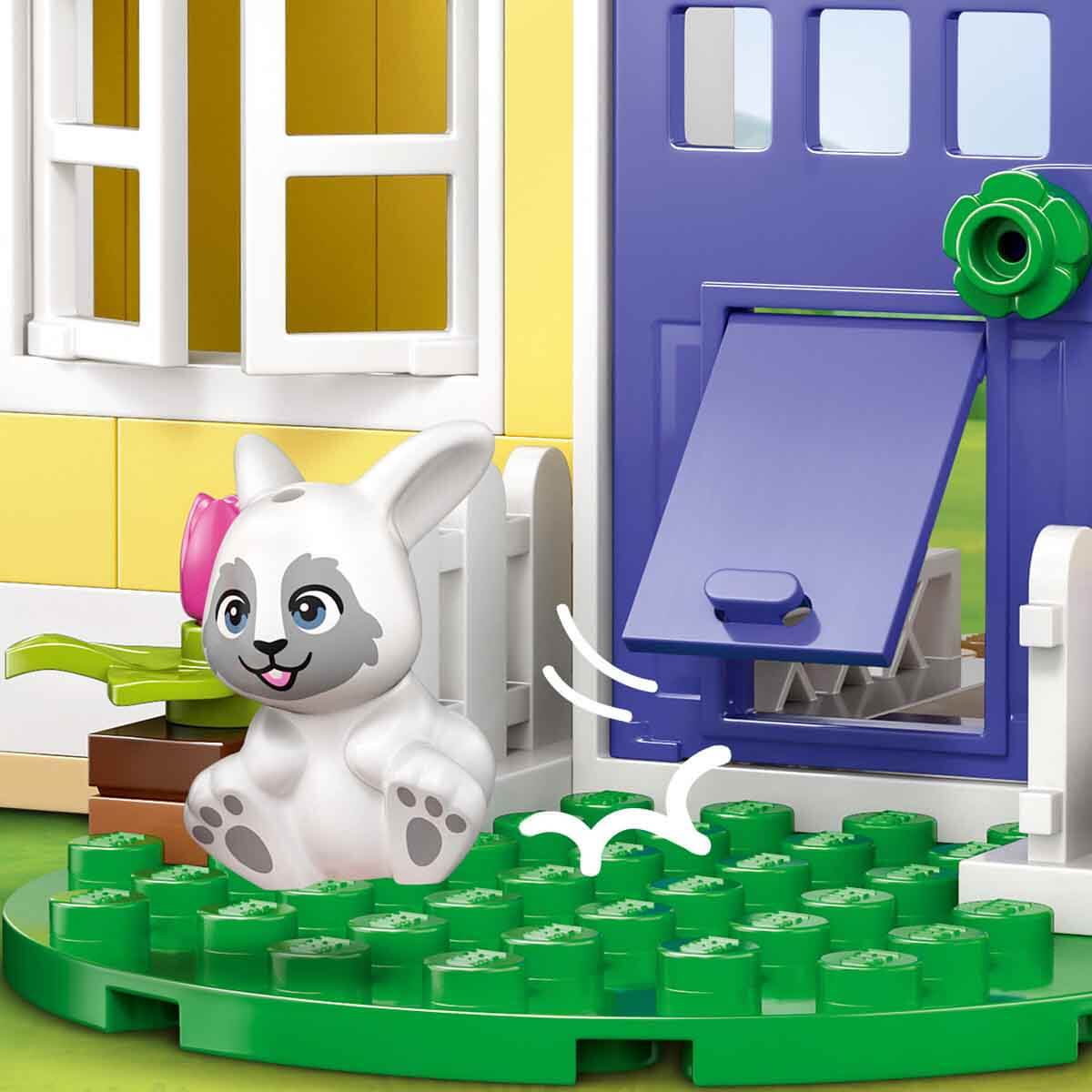 undefined - d4c2a_LEGO_Friends_Heartlake_Sehri_Tavsan_Oteli_42679_.jpg