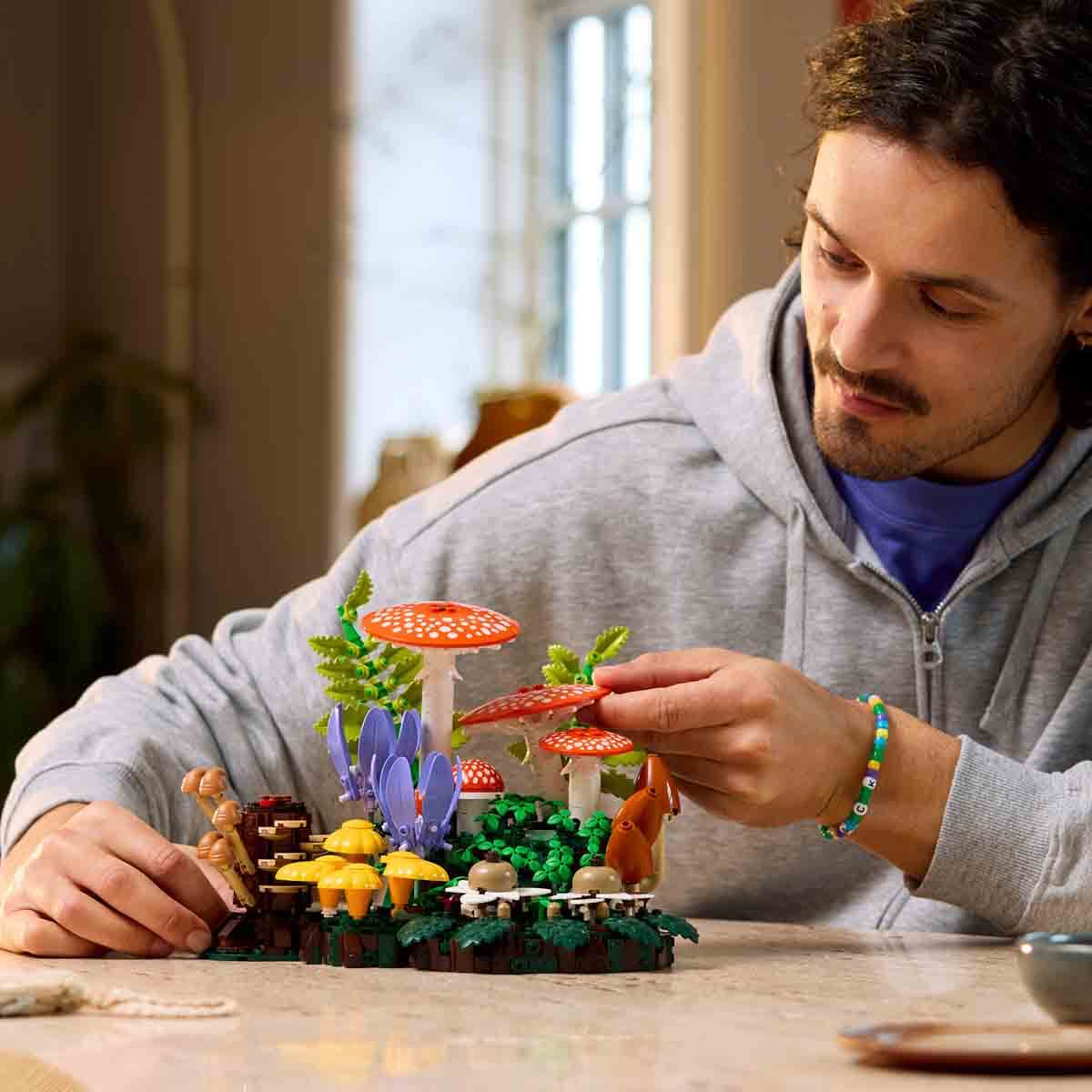 undefined - d4fc8_LEGO_Botanicals_Orman_Mantarlari_11505.jpg