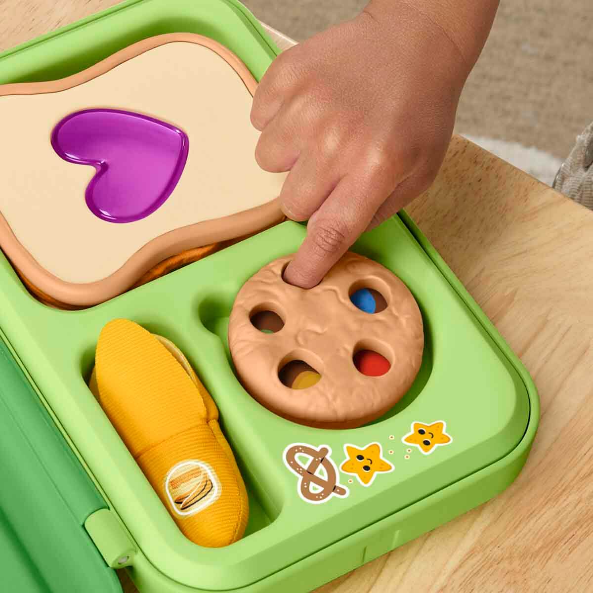 undefined - d59f9_Fisher_Price_Kamp_Zamani_Sandvic_Kutusu_JLC01.jpg